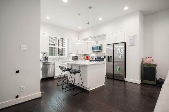 5434 Wheatley Street B, Houston, TX 77091