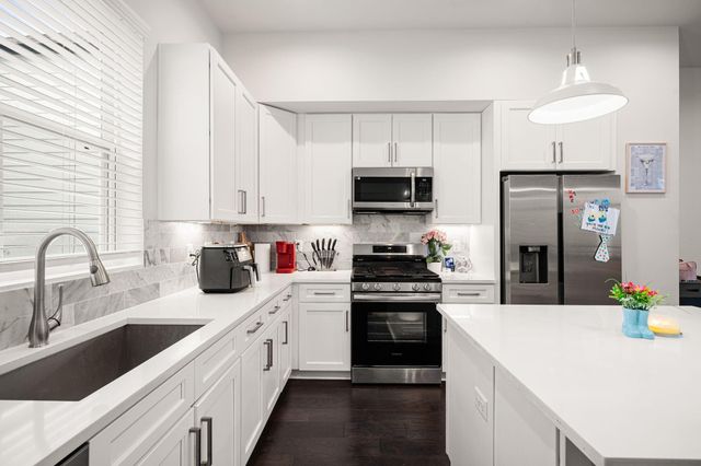 5434 Wheatley Street B, Houston, TX 77091