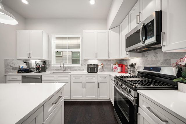 5434 Wheatley Street B, Houston, TX 77091
