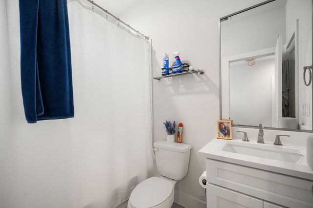 5434 Wheatley Street B, Houston, TX 77091