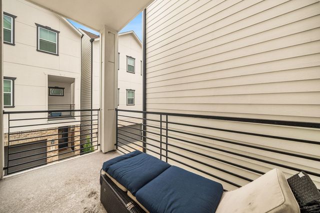 5434 Wheatley Street B, Houston, TX 77091