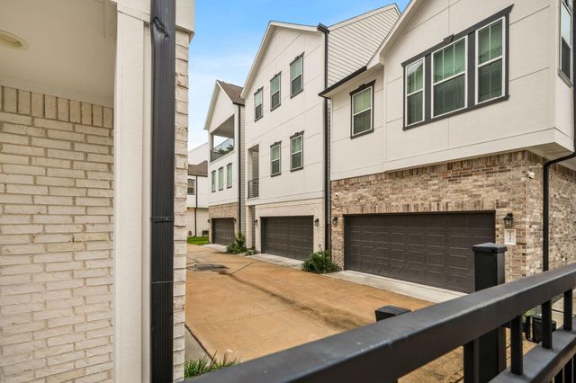 5434 Wheatley Street B, Houston, TX 77091