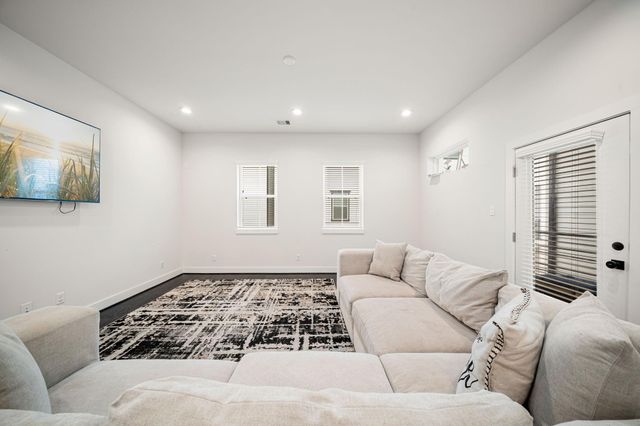 5434 Wheatley Street B, Houston, TX 77091