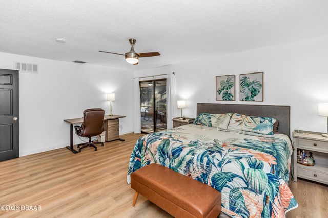 634 E Lehigh Drive, Deltona, FL 32738