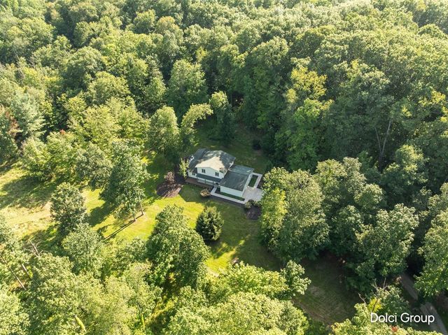 2198 Trillium Lane, Grand Rapids, MI 49534