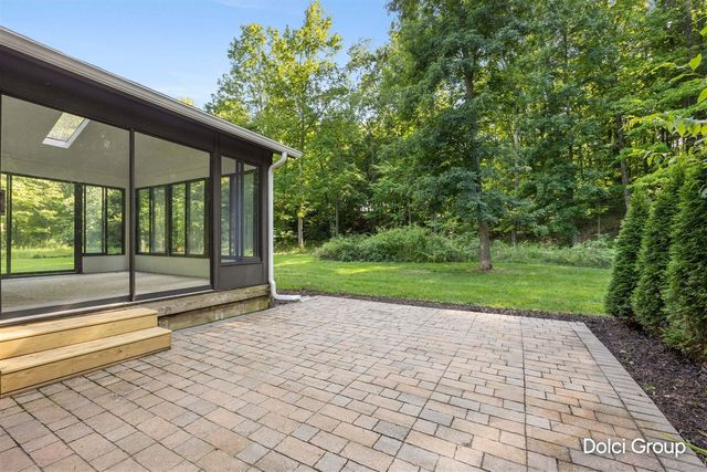 2198 Trillium Lane, Grand Rapids, MI 49534