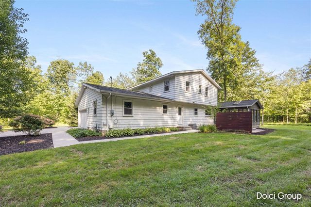 2198 Trillium Lane, Grand Rapids, MI 49534