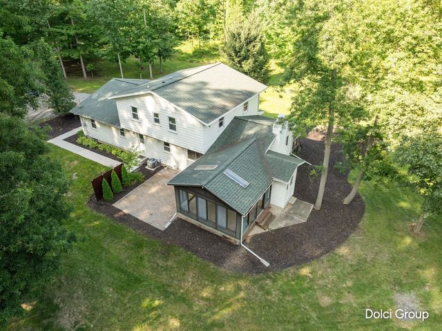 2198 Trillium Lane, Grand Rapids, MI 49534