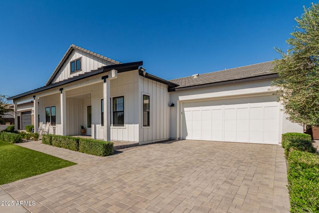 17546 W MONTPELIER Street, Surprise, AZ 85388