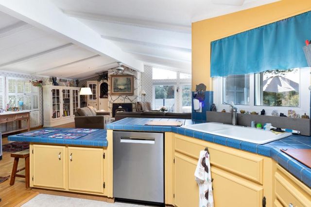 552 Bean Creek Road, Scotts Valley, CA 95066