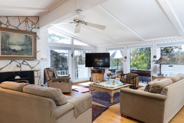 552 Bean Creek Road, Scotts Valley, CA 95066