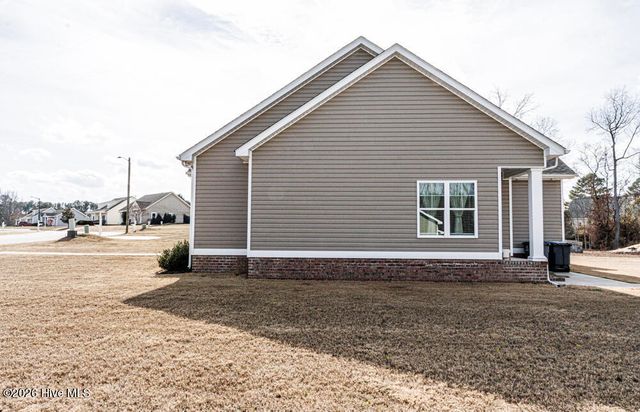 72 Wildberry Drive, Rocky Mount, NC 27804