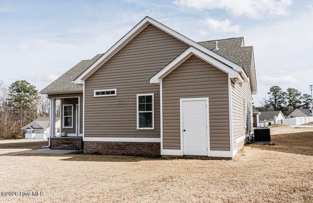 72 Wildberry Drive, Rocky Mount, NC 27804