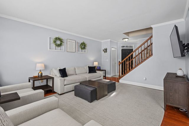 16703 S Sunset Ridge Court, Lockport, IL 60441