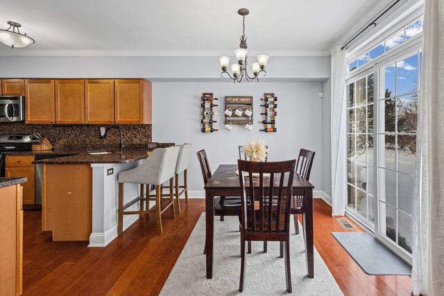 16703 S Sunset Ridge Court, Lockport, IL 60441