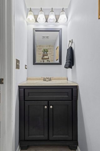 16703 S Sunset Ridge Court, Lockport, IL 60441