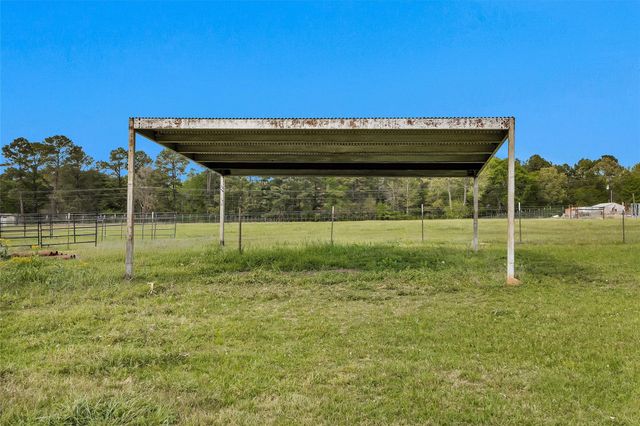 2275 N Fm 1486, Montgomery, TX 77356