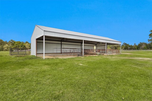 2275 N Fm 1486, Montgomery, TX 77356