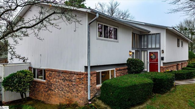 1 Briarcreek Place, Greenville, SC 29615