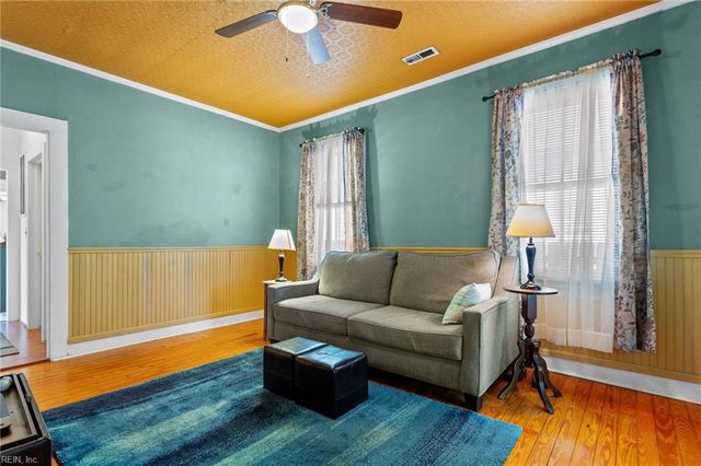 1233 Little Bay AVE, Norfolk, VA 23503