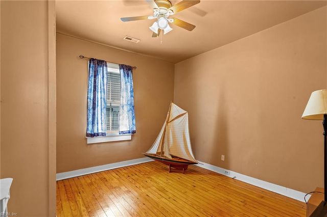 1233 Little Bay AVE, Norfolk, VA 23503