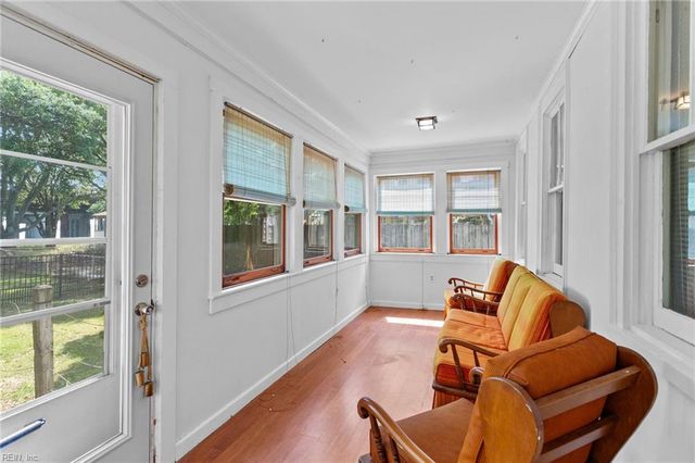 1233 Little Bay AVE, Norfolk, VA 23503