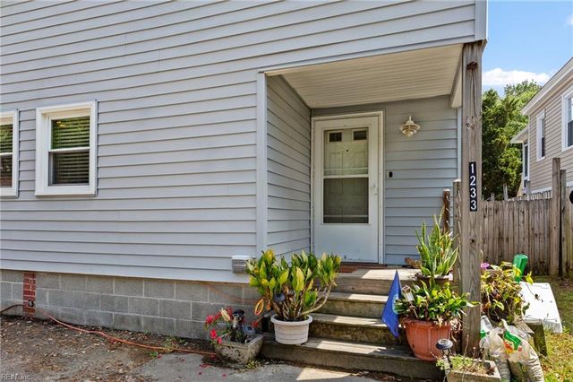 1233 Little Bay AVE, Norfolk, VA 23503