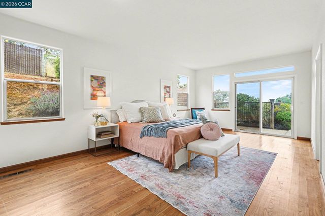 4885 Milden Rd, Martinez, CA 94553