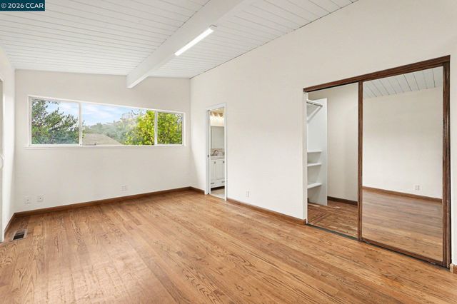 4885 Milden Rd, Martinez, CA 94553