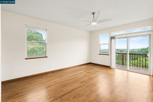 4885 Milden Rd, Martinez, CA 94553