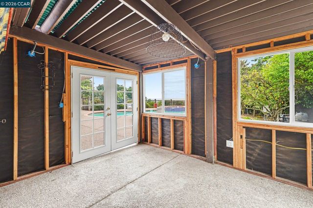 4885 Milden Rd, Martinez, CA 94553