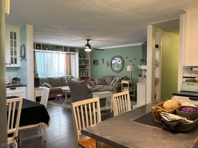 38 Mary Jones Rd, Hampton Twp., NJ 07860