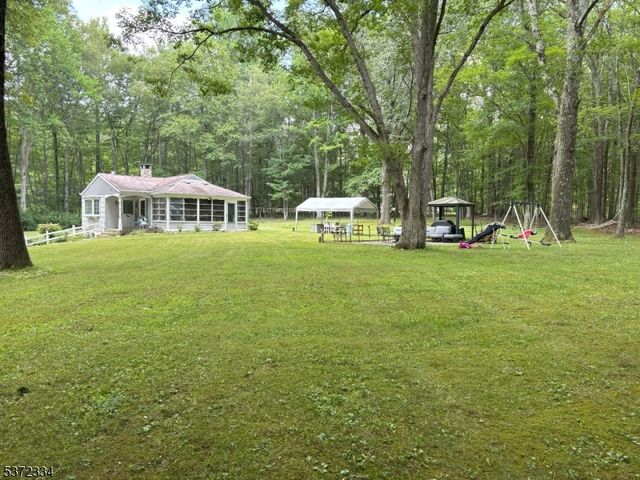 38 Mary Jones Rd, Hampton Twp., NJ 07860