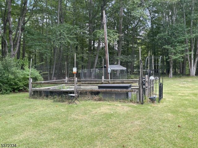 38 Mary Jones Rd, Hampton Twp., NJ 07860