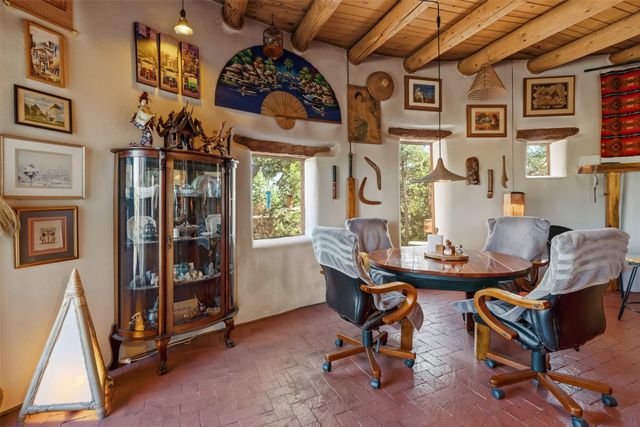 7675-C Old Santa Fe, Santa Fe, NM 87505