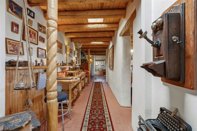 7675-C Old Santa Fe, Santa Fe, NM 87505