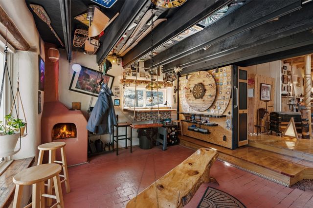 7675-C Old Santa Fe, Santa Fe, NM 87505