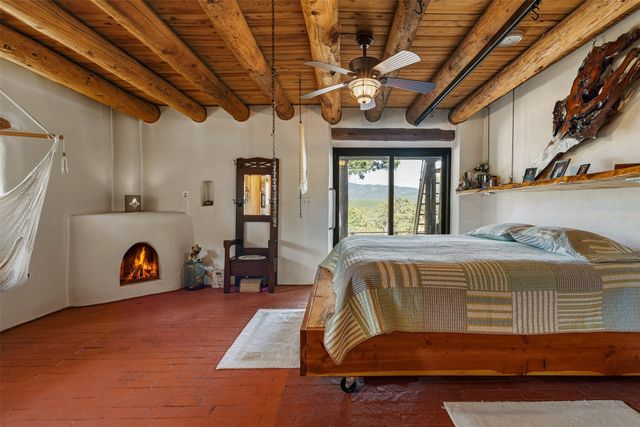 7675-C Old Santa Fe, Santa Fe, NM 87505