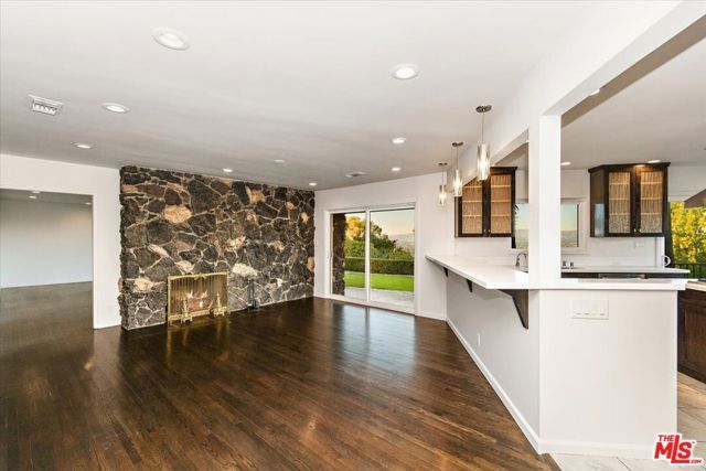15451 Longbow Drive, Sherman Oaks, CA 91403