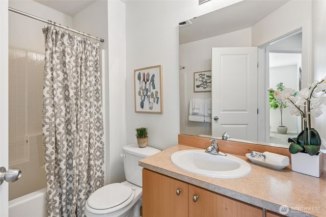 3019 SW Morgan Street, Seattle, WA 98126