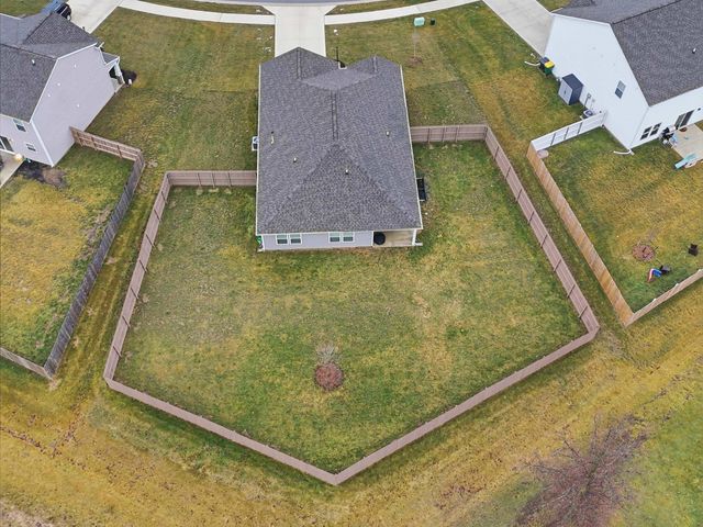 4787 CARSON Court, Woodburn, IN 46797