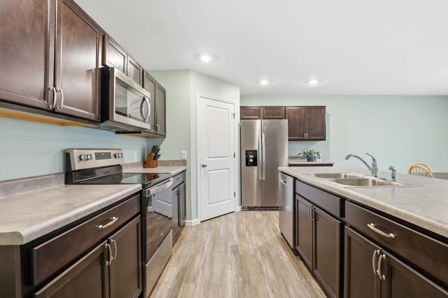 4787 CARSON Court, Woodburn, IN 46797