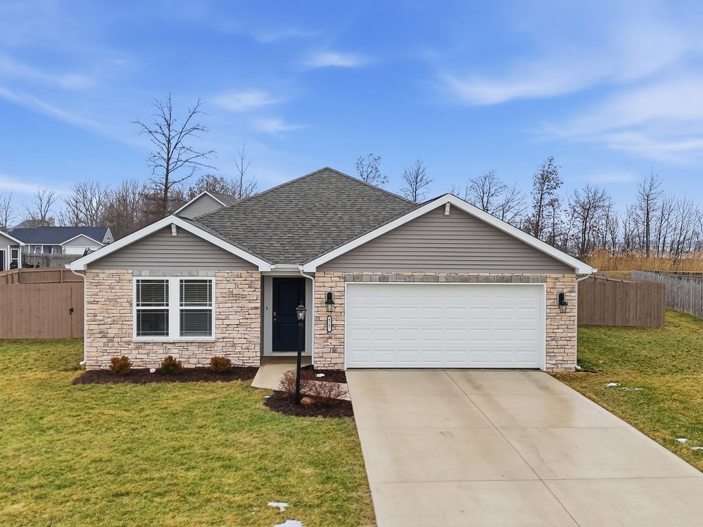 4787 CARSON Court, Woodburn, IN 46797