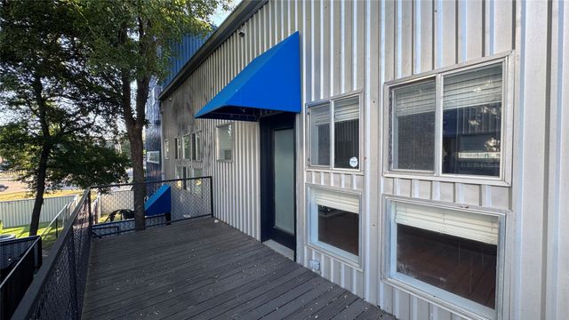 2202 N Peak Street, Dallas, TX 75204