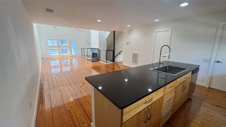 2202 N Peak Street, Dallas, TX 75204