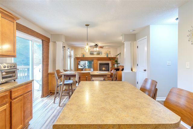 6403 Wilcot Court, Johnston, IA 50131