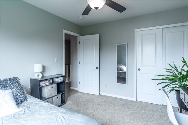 6403 Wilcot Court, Johnston, IA 50131