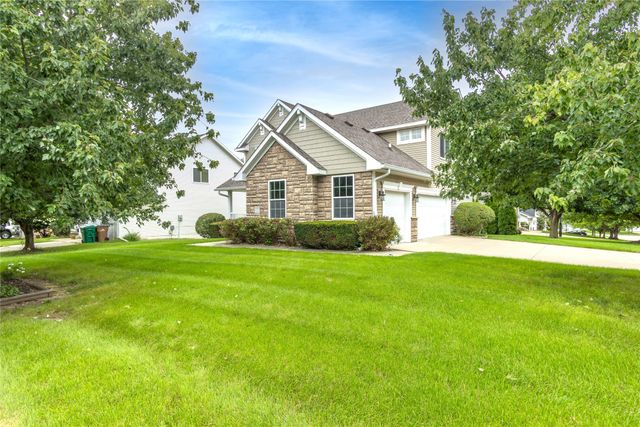 6403 Wilcot Court, Johnston, IA 50131