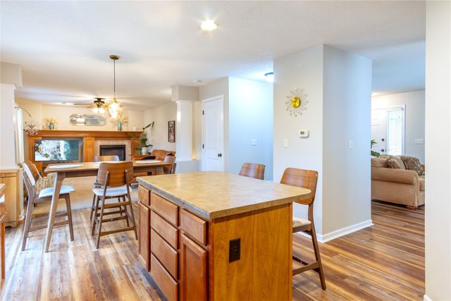 6403 Wilcot Court, Johnston, IA 50131