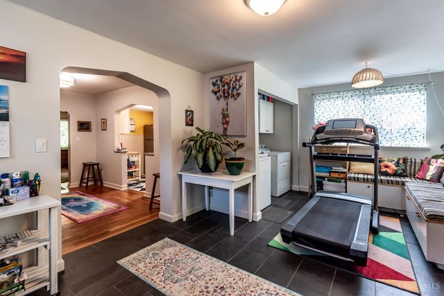 2113 W Fork Road, Cincinnati, OH 45211